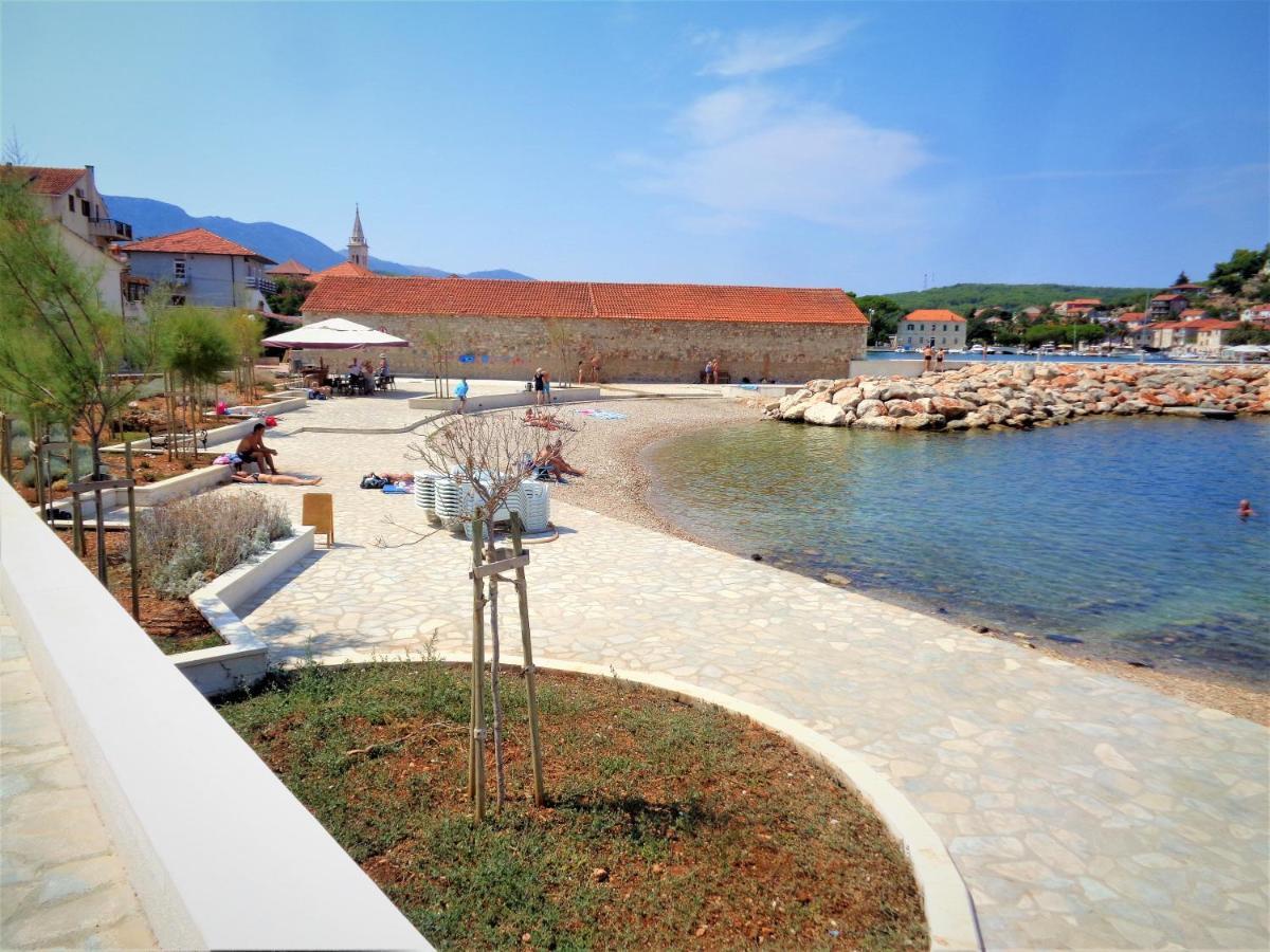 Apartments Skrivaneli เยลซา ภายนอก รูปภาพ